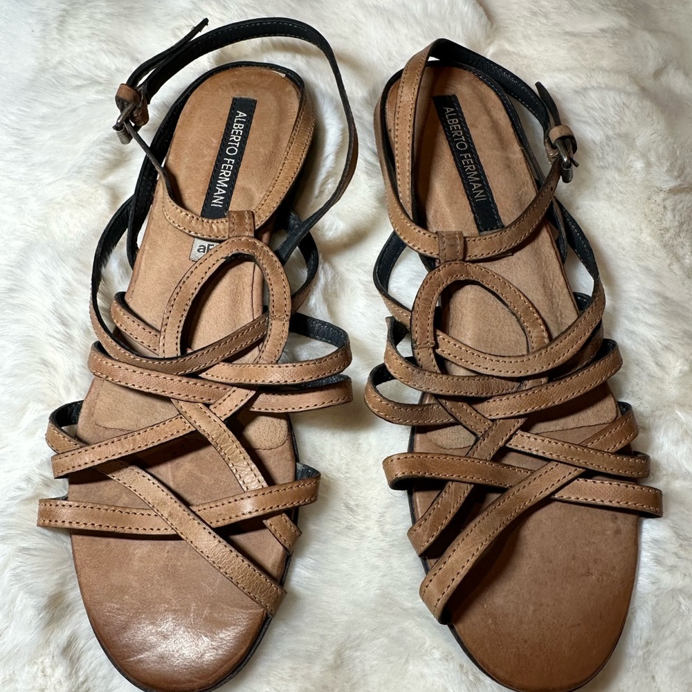 Alberto Fermani Women's Brown and Black Strappy Sandals Sz 8